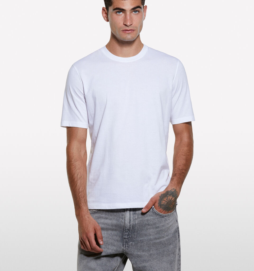 White regular fit short sleeve t-shirt - men's short sleeve t-shirts - White | Sisley image number 3